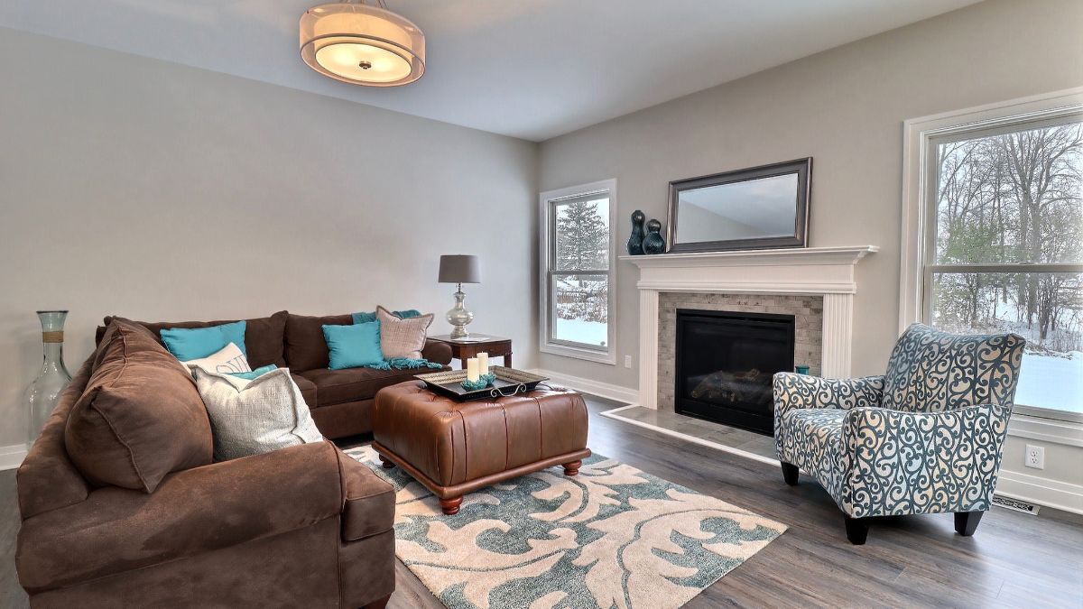 forbescapretto's tweet photo. The Stratford plan is a single-level living home that offers plenty of room on the 1st floor w/additional living space on the 2nd floor if needed! #FloorPlanFriday
 
Learn more or see it in person–we have one Stratford move-in ready now in #LancasterNY: https://t.co/PFWvDrVR34. https://t.co/vy2rKxOalK