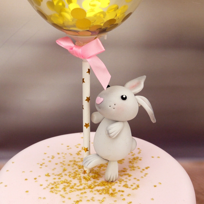 CakeCraft_TV's tweet photo. New tutorials now live on Cake https://t.co/koUUmhLEzy 😍

We have 2 fantastic tutorials for you! Find out how to make these adorable bunny &amp; hedgehog cake toppers that are perfect for decorating Christening or birthday cakes!

https://t.co/D073qQizbA 

#CDTVbunny #CDTVhedgehog⠀ https://t.co/NtKm3fcGsR