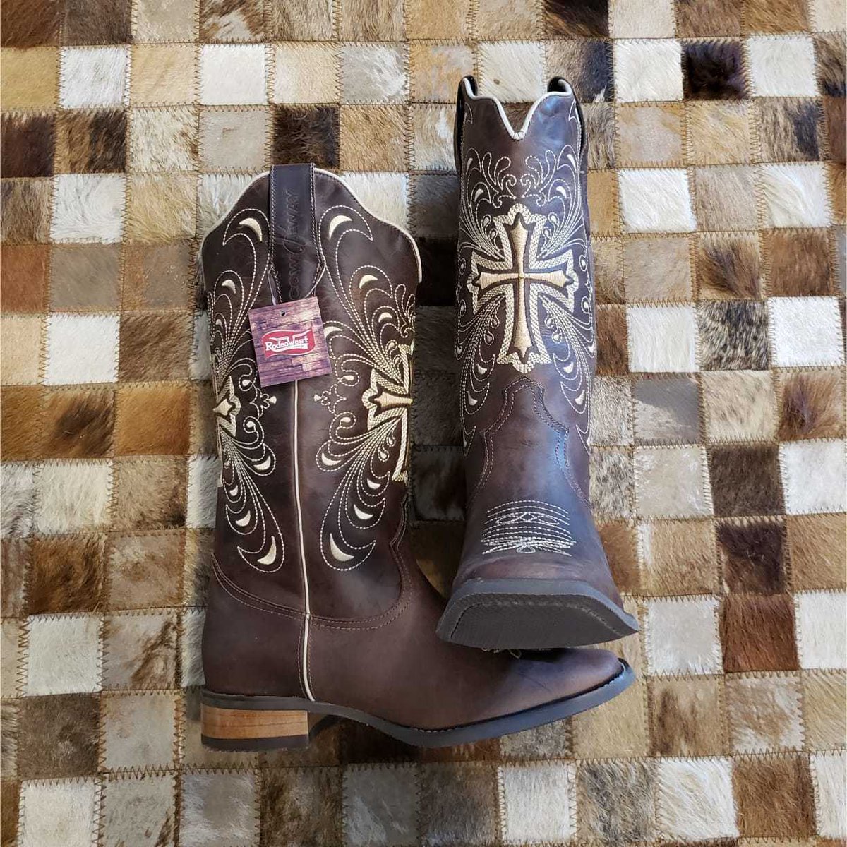 bota feminina rodeo west