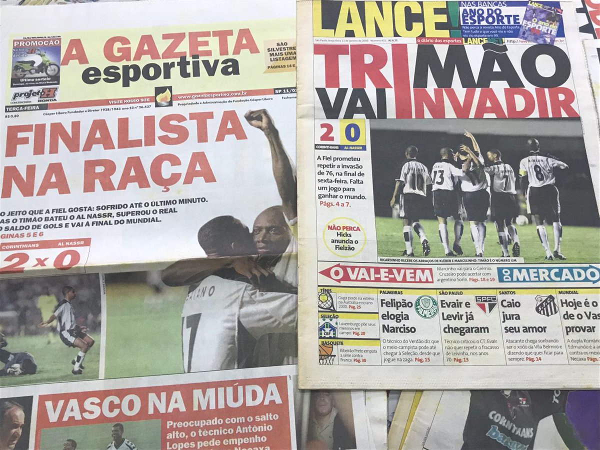 No dia 11/01 de 2000, as capas do jornais estavam assim! A grande final do Mundial de 2000 se aproximava...😎

#Mundial20anos 
#TodoPoderosoTimão 
#VaiCorinthians