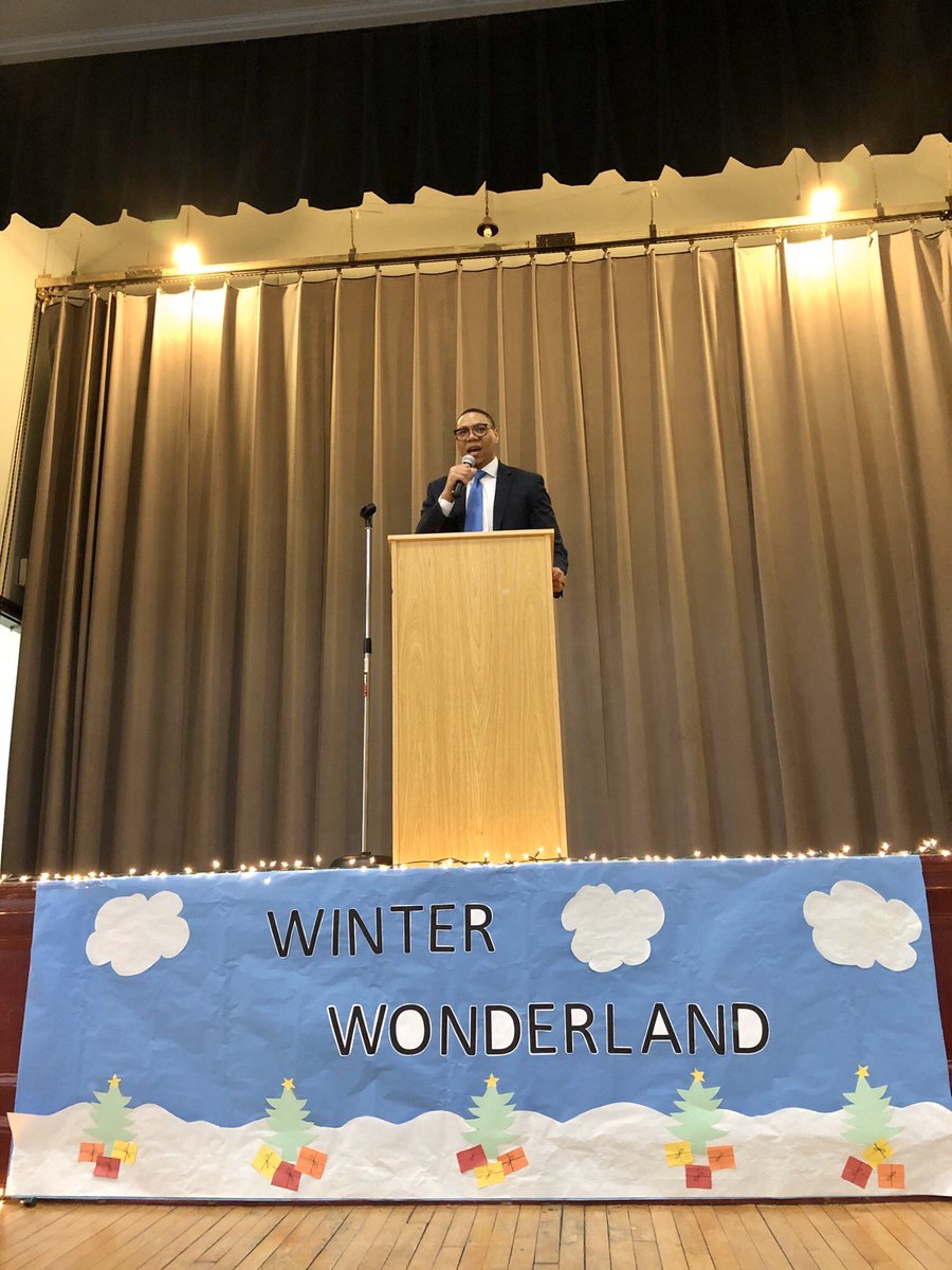 DCPSChancellor's tweet photo. This morning, I was proud to share with the @LangdonDC elementary school community they are being recognized nationally for their student achievement. Congratulations on being named a National ESEA Distinguished School! https://t.co/oQoJYjiRp3