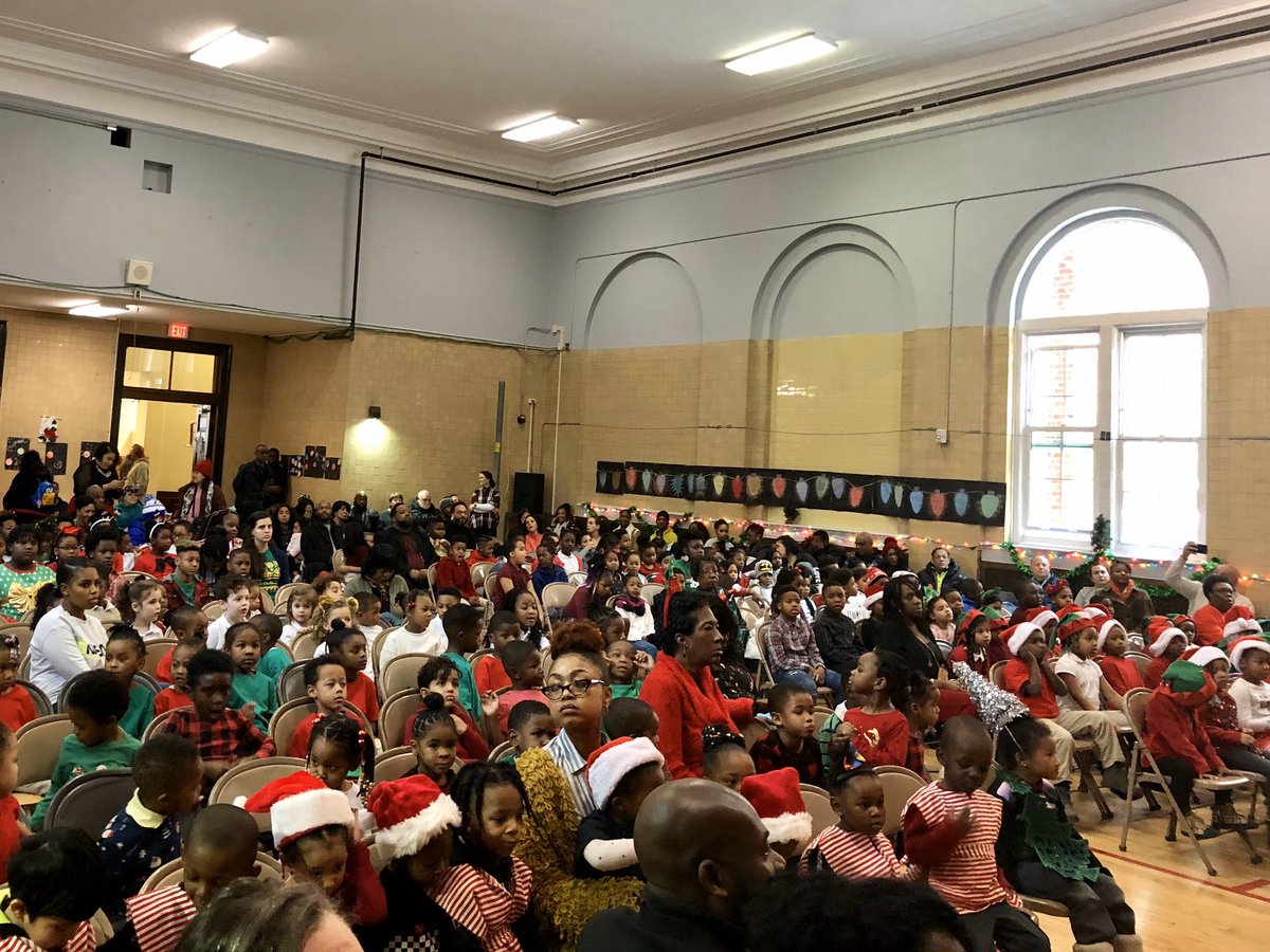 DCPSChancellor's tweet photo. This morning, I was proud to share with the @LangdonDC elementary school community they are being recognized nationally for their student achievement. Congratulations on being named a National ESEA Distinguished School! https://t.co/oQoJYjiRp3