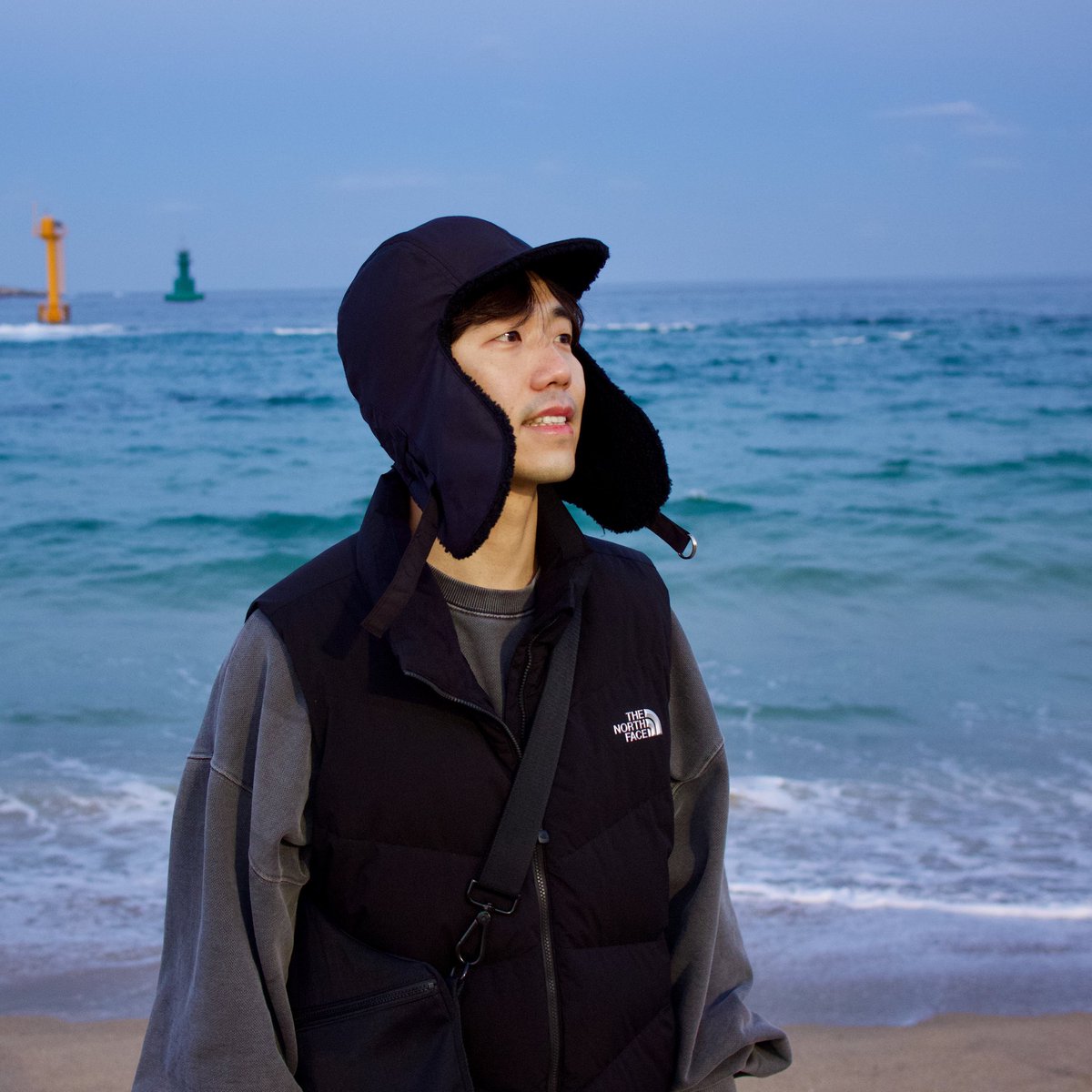 D2MONSTAR's tweet image. 2020년에도 웃소가 일상에 즐거운 10분을 차지할 수 있기를 바랍니다 늦었지만 2020에도 반갑습니다 👋