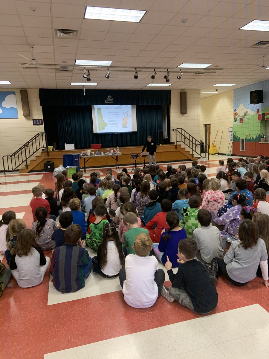 NES_CT's tweet photo. Our students learned all about recycling from HRRA. Did you know that CT is the only state in the USA that does not have landfills? #HRRA #Recycle #SaveOurPlanet https://t.co/zouMu8fV6D