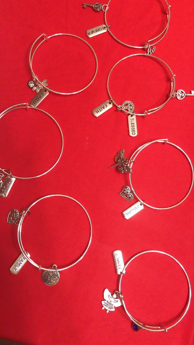 MRS_Griffin2U's tweet photo. Meaningful Charms
10.00 per bracelet
3 Charms
#ONLYSILVER https://t.co/JwaOt01l8J