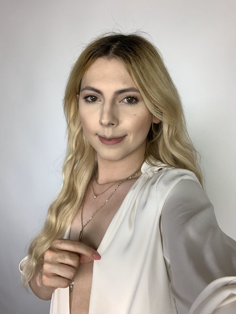 thecaseyblake's tweet photo. Take the time necessary to take care of yourself. π₯°π₯°π₯°
β’
Thanks to my cousin/photographer @abistradling
β’
#CaseyBlake #TransgenderWoman #TransgenderModel #TransgenderPride #TransGirls #TransWoman #MTF #MTFTransgender #MaleToFemale #LBGFS #LGBTTeens #LGBTYouth #TransSexual https://t.co/QYsW1vMkra