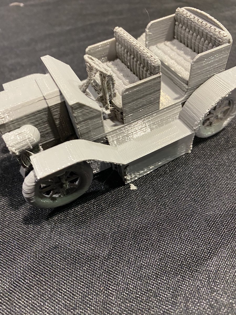 Amazing detail in this designed from scratch model of one Henry Ford’s first cars. Check out the seats. This 7th graders did this by adding and resizing each individual sphere.