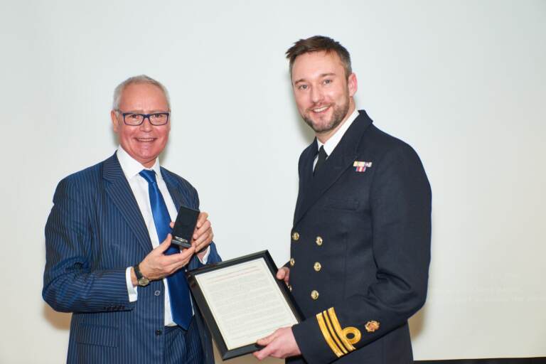 DMS_JHG_South's tweet photo. We had the pleasure today to host the Director General DMS @DMS_DG and Comd JHG @CommanderJHG at our Unit. Great to hear the motivational words from the DG and also to recognise some of the achievements of our people. #teamJFC https://t.co/nOBK77HWsC