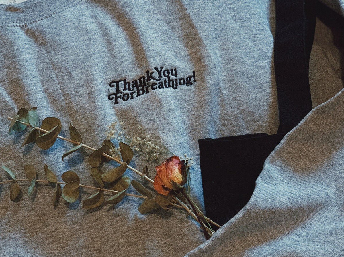 leezajonee's tweet photo. 3 colors to choose from and #FREESHIPPING til Feb! https://t.co/5uoY1VDOo8