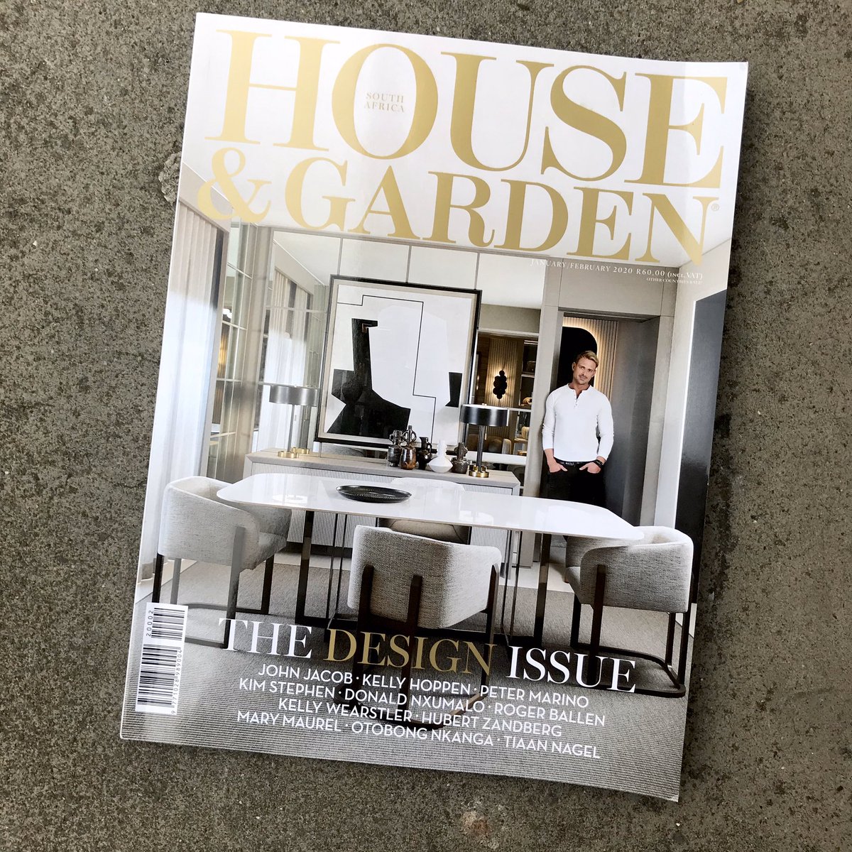 CNWorldwideNews's tweet image. The #DesignIssue of @houseandgardensa is here! [January/ February 2020] An issue dedicated to the pursuit of new design directions.

🛋: John Jacob Interiors 
📷: Elsa Young 

Available for purchase!
#cnwn #cnwnshop #houseandgarden