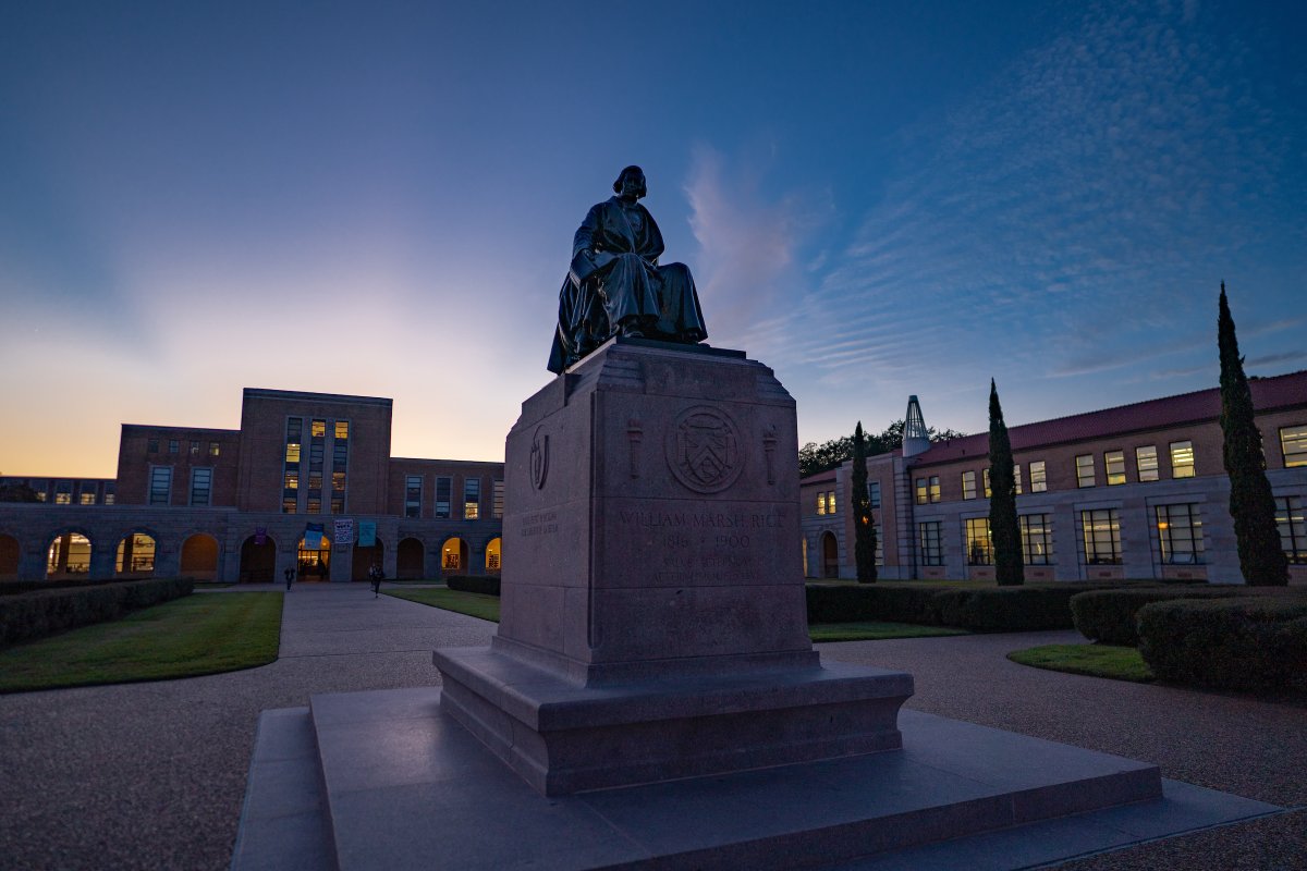 RiceUniversity's tweet photo. It's been so quiet on campus while the Owls have been away. https://t.co/I6HPpcrKNS