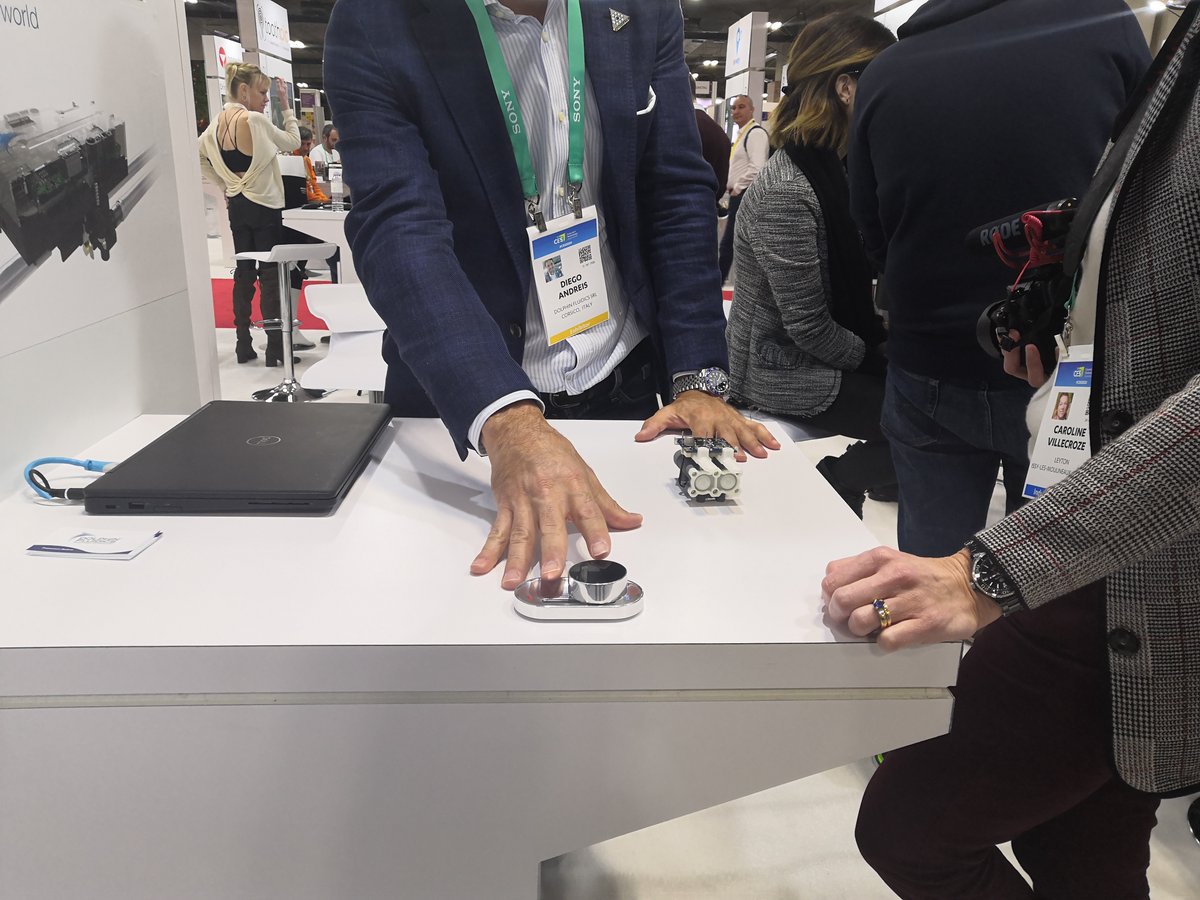 DolphinFluidics's tweet photo. Our brand-new #smartelectronicfaucet was a great success at #CES2020! Now you can control your consumption of water with a special focus on saving water itself and energy! Learn more here: https://t.co/YIdFgmAHxa #wedigitalizefluidics #smartvalves #sensors #SDGs @Fluidotech https://t.co/WXiqabGgYb