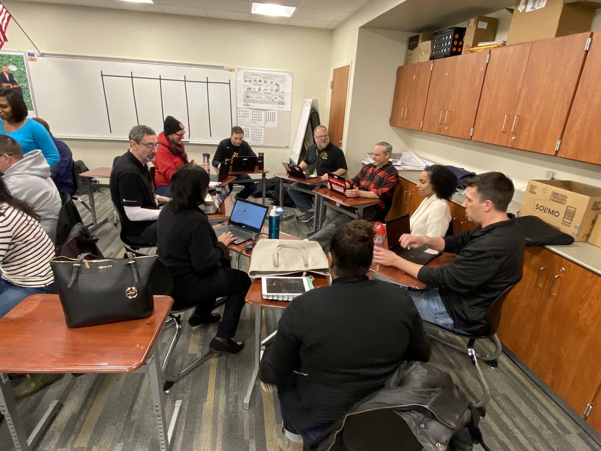 EdServiceschuh's tweet photo. K-12 Social Studies staff engage in vertical articulation work during a PD session #verticalalignment #socialstudies #engagedstaff #TigerNation https://t.co/Sc1kgX7U04
