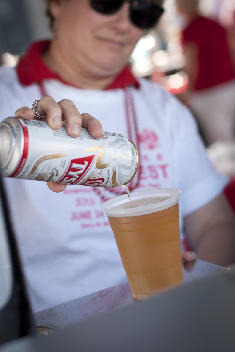 UEFestivals's tweet photo. RT if you can't wait for summer in #Milwaukee! @mkepride @MKEPolishFest @Summerfest @FestaMKE @MilwGermanFest @mexicanfiestaWI @mkeirishfest https://t.co/JuIWYGLpjr