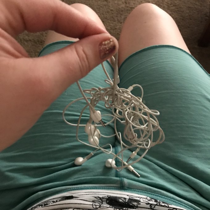 This makes absolutely no sense   Like the state of society https://t.co/JpUvrtGN9O