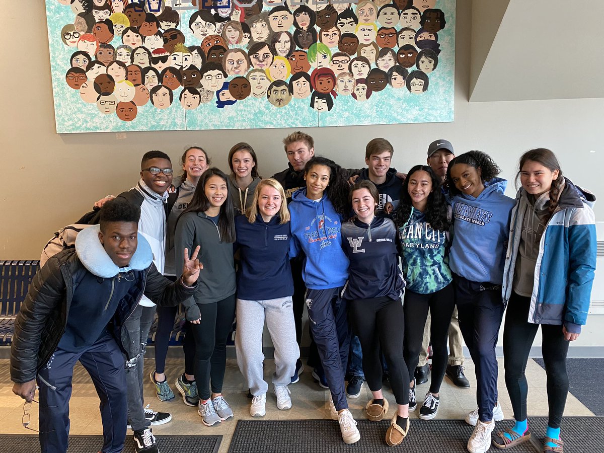 WLHSAthletics's tweet photo. Good luck to the Generals at the indoor track meet at Liberty  University! #rockandroll @GeneralsPride @werunWL https://t.co/aFLwy5fWvn