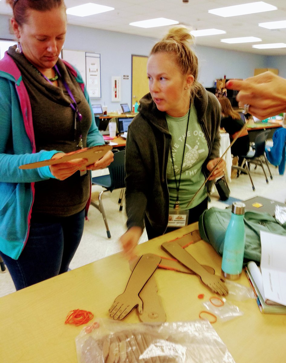 Mary_Murphy17's tweet image. Kickin' Kindergarten fun in the Keys w/ @PLTWorg biomedical activities!Welcome, 5 new schools to #PLTW PreK-5 Launch @keysschools. Fabulous start to the district training w/Master Teachers, Jenille @JenilleWoodruff &amp;amp; Carla! Thank you @flkeysstem inspiring STEM PLTW PreK-12!