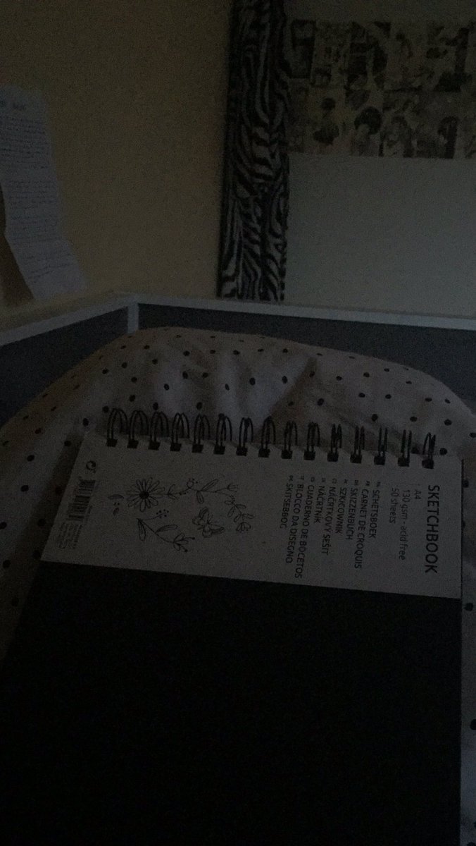 ZER0DIET's tweet photo. @bonibabimoo inspire me to draw since i’m sick and at home for the entire day,,, thank you 🥺💞 (y’all go watch their art btw !!) https://t.co/XVOyBl0EMb