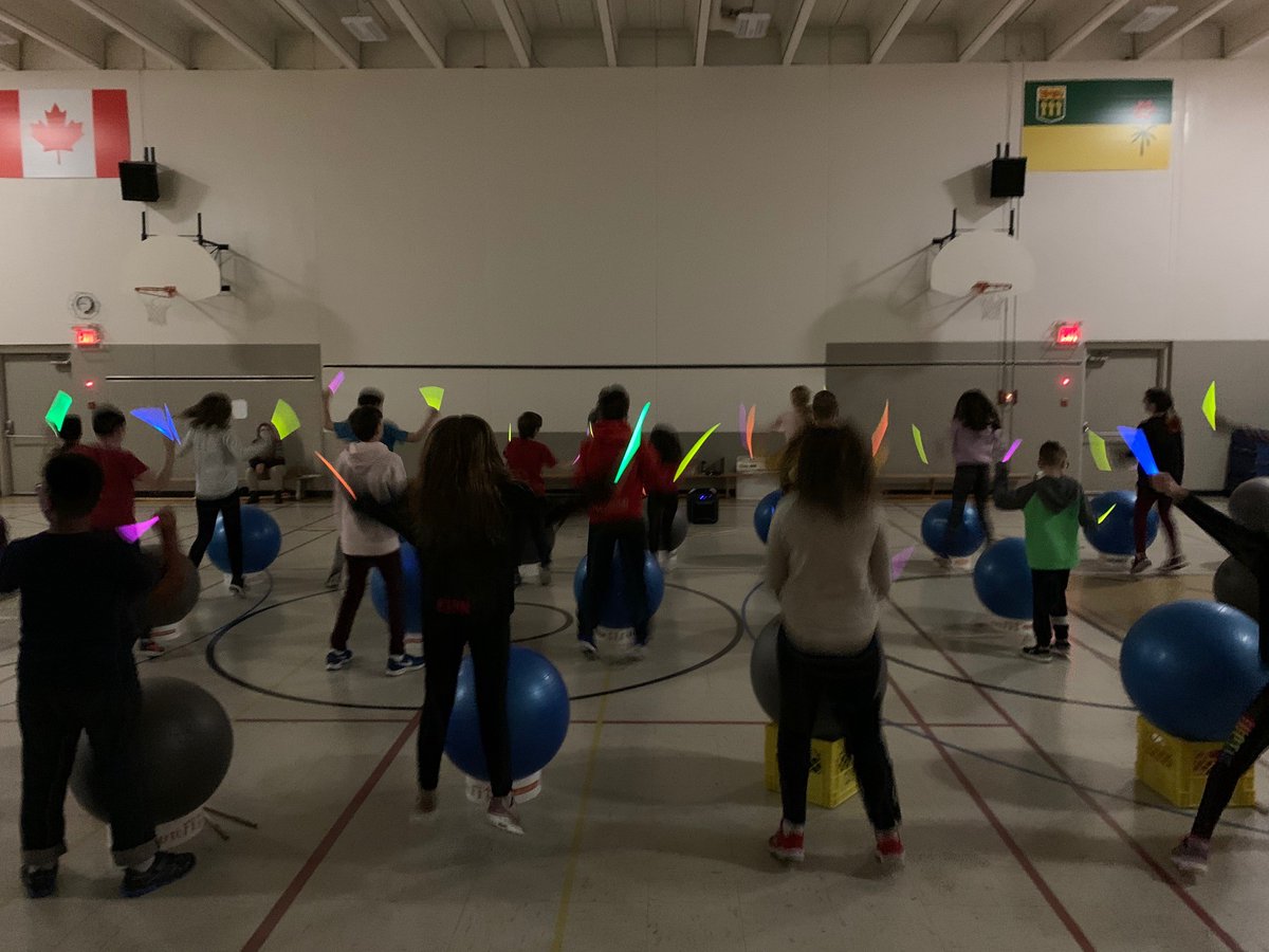 StJosaphat's tweet photo. These glow stick-drum fit pics are so cool we had to tweet out another. Fun+movement+drumming=physical literacy. #rebelslife #literacyday2020 @RCSD_No81 @jen_bracks07 https://t.co/mnF7bBFpmr