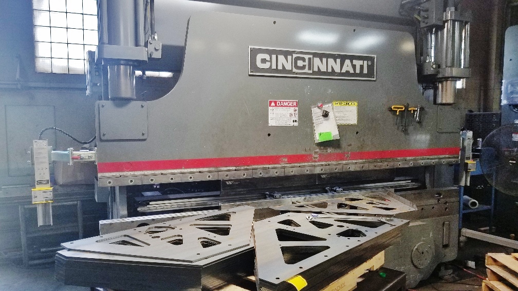 pressbrakesafe's tweet photo. We just finished Retrofit 2-Fiessler AKAS-2F Laser Safety System on Cincinnati #pressbrake #manufacturing #machinery #metalworking #laserguarding #pressbrakesafety #lasersafety #lightcurtain #pressbrakeguarding #lightcurtains @OSHA_DOL #fiessler #metalfabrication #fabrication https://t.co/PfNTauT6JJ