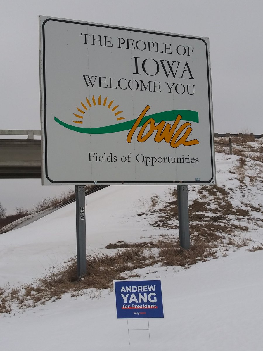 AYForPrez's tweet image. #IowaForYang #YangWeek @AndrewYang for president!!! Been canvassing all week to help Andrew Win this thing ! Headed to Des Moines currently #AndrewYangForPresident with @CrystalFleisc10