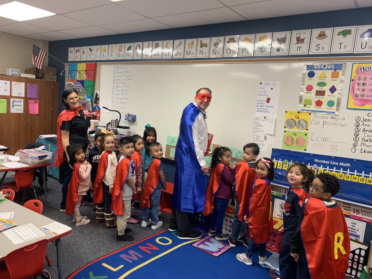 FordCISD's tweet photo. Thank you Reader Man (a.k.a. Dr. Null) for reading to our kindergarten students today.  They truly enjoyed it! @ConroeISD @ConroeISDSupt @conroeela https://t.co/mxO5707h1x