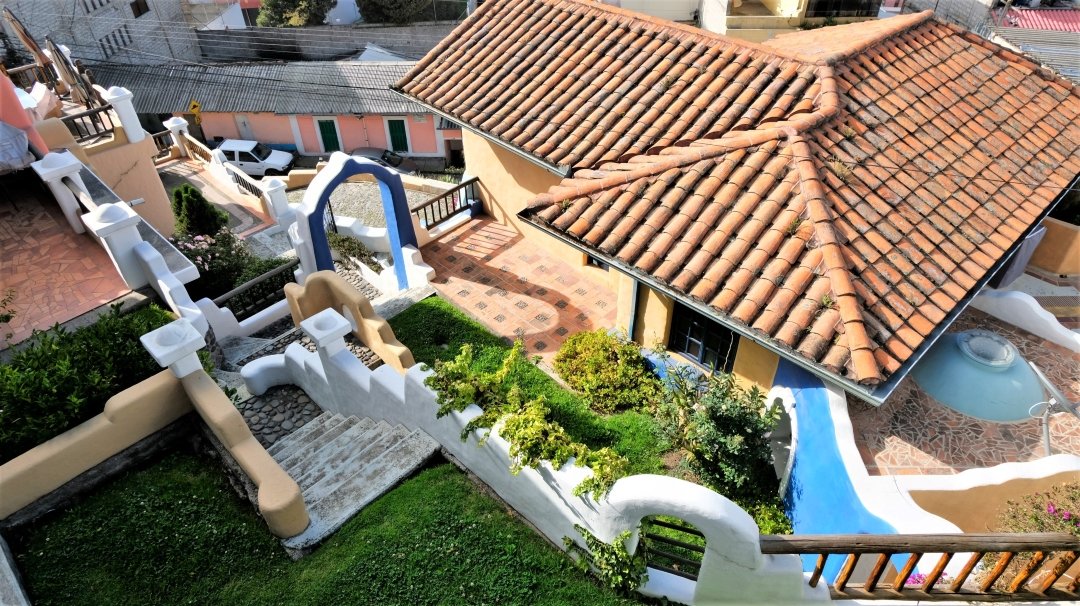 Got the January blues and want to travel, but low on budget?

I've teamed up with TrustedHousesitters (<a href="/Housesitting/">TrustedHousesitters</a>) to share one of my best travel secrets: how to get your first house sit abroad. 

Read our top tips: charlieontravel.com/first-house-si…

#ad #ttot #housesit #housesitting