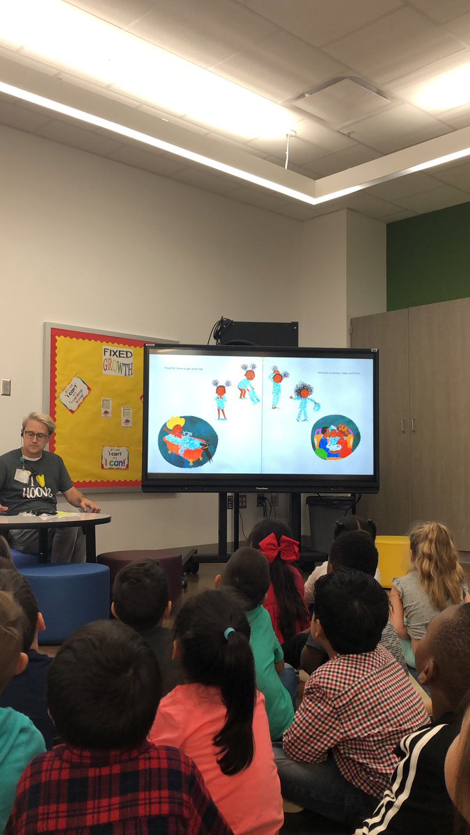 Awesome read aloud from @CyFairScott! #BeaHooverHero