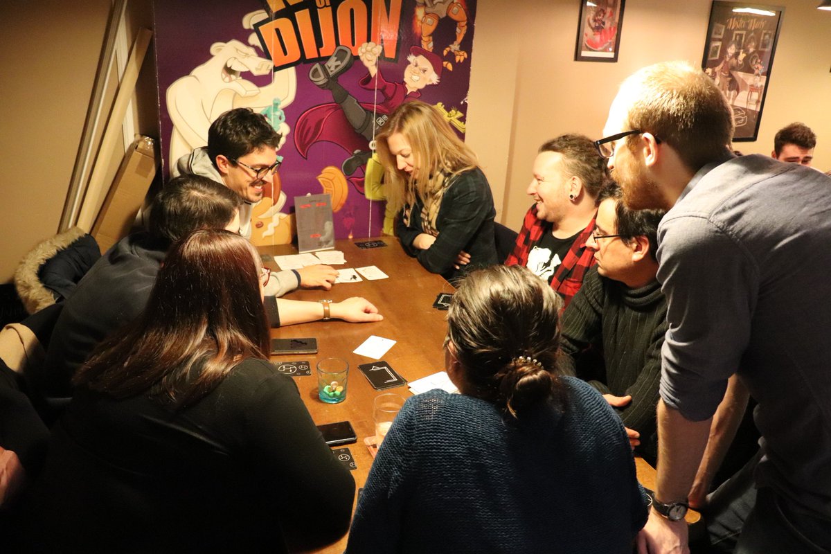 Le_De_Masque's tweet photo. Certains préfèrent la tranquillité et la paix de #Chakra (@blam_edition ) aux loups. Et d'autres restent dans la fourberie avec #Dany (@Blackrock_Game ). On a aussi le très bon #Kero à 2 ou le classique #CodeNamesXXL (@IELLO_France ) #DéMasqué https://t.co/0iVO0tEKzU