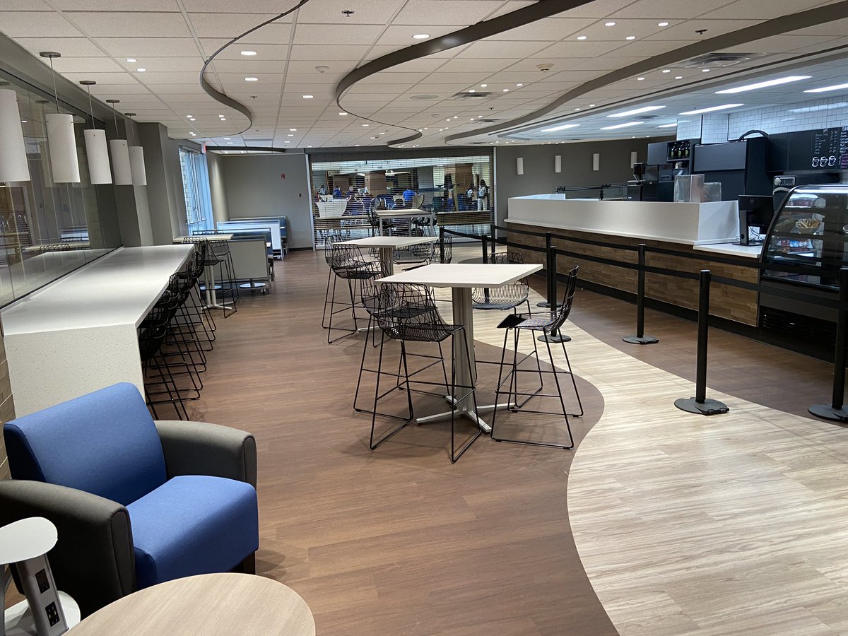 DrBezek's tweet photo. Our new Lake House Cafe is open! Initial reaction is Wow! #LakerPride @PLLakers @TheLakerWay  @LakerMarket https://t.co/Gq2Xg7KLyi