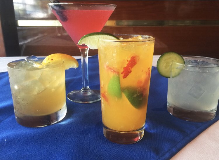 AtlSeafoodCo's tweet photo. Toast the new year with one of @atlseafoodco’s signature cocktails. The Paradise, Midnight and Southern Peach await you in the lounge 🍸
#friday #newyear #cocktail #celebrations #atlanticseafoodcompany #alpharettaga #otpdining https://t.co/ifkjtCjDhn