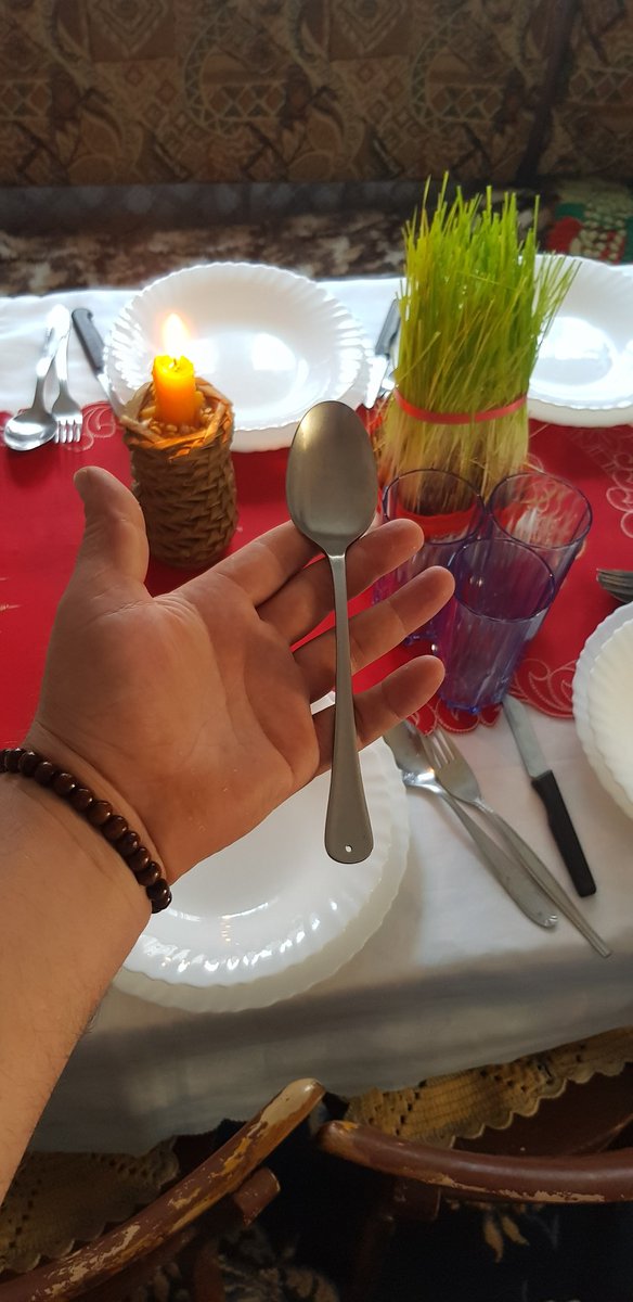 93 sam je ponio sa sobom  i dan danas je čuvam   kad bi mogla samo da ispriča te dane moja Kašika