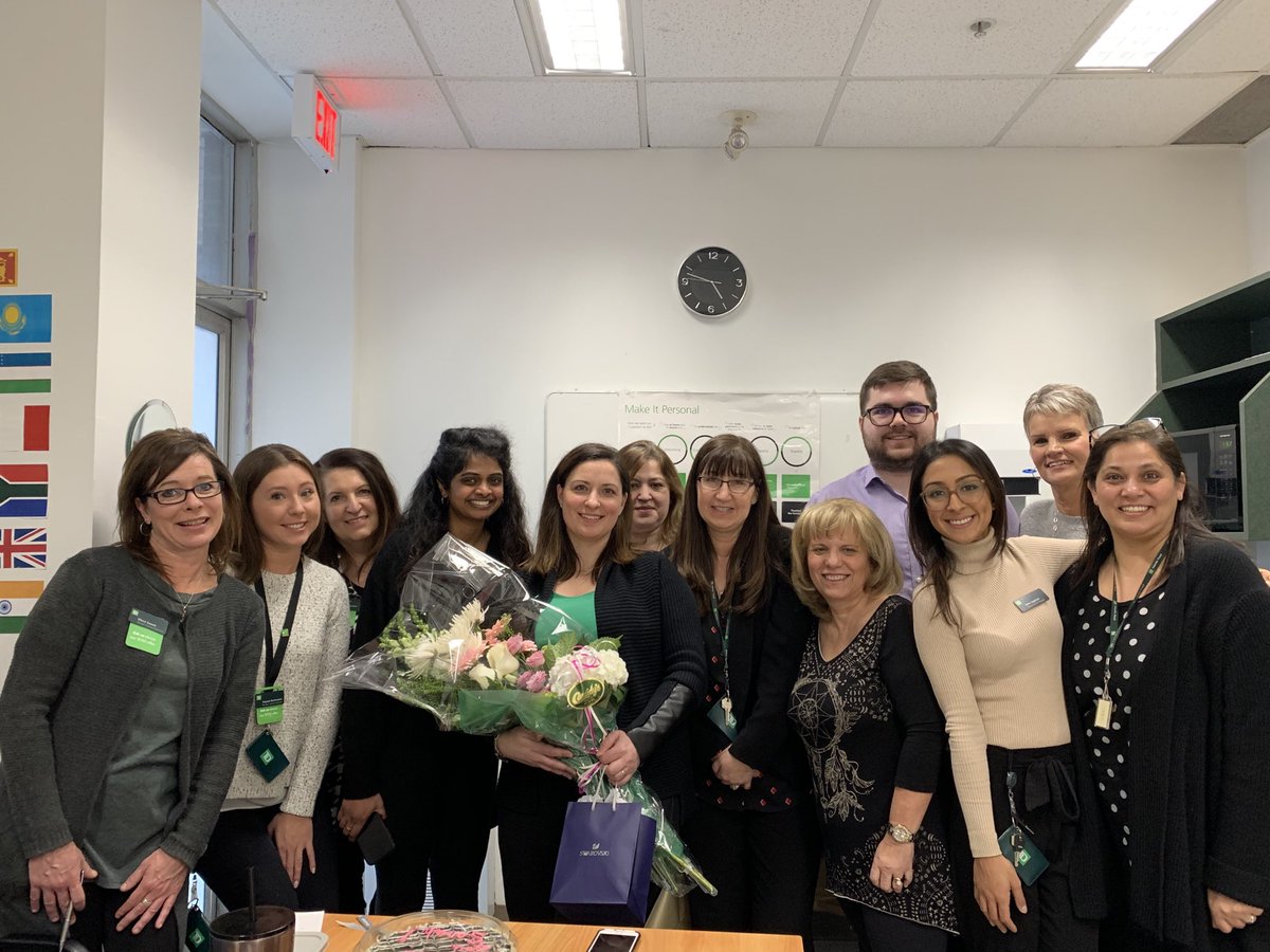 Saying Goodbye to my Newmarket Plaza family today..What a privilege it has been to lead this extraordinary group! #WorkFamily #FeelingTheLove #IAmNotCrying 💚💚💚