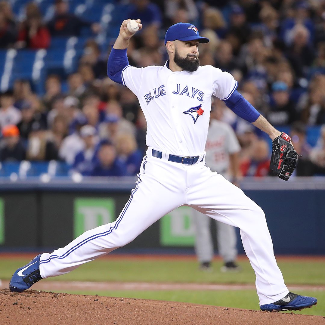 BlueJays's tweet image. OFFICIAL: We've agreed to 2020 contracts with RHP Ken Giles, RHP Matt Shoemaker and INF Brandon Drury – avoiding arbitration.

Welcome back!