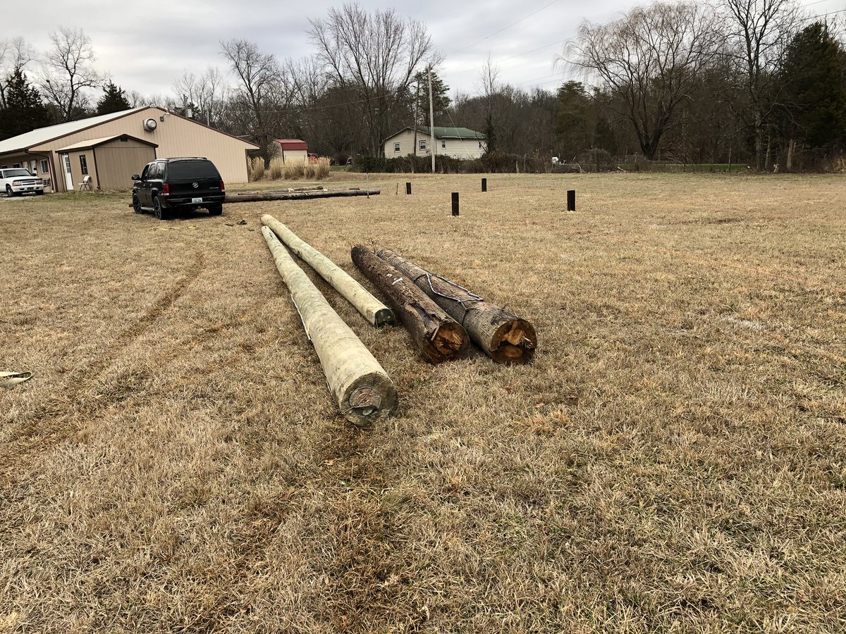 CampSousley's tweet photo. CAMP SOUSLEY IS BUILDING A MARINE OBSTACLE COURSE!

The obstacle course or Tarzan Course alternates low obstacles with high obstacles. Between every obstacle is a low log, about three feet high, to set the pace. #marine #americasmilitarysummercamp https://t.co/eD3Vs3D2tW