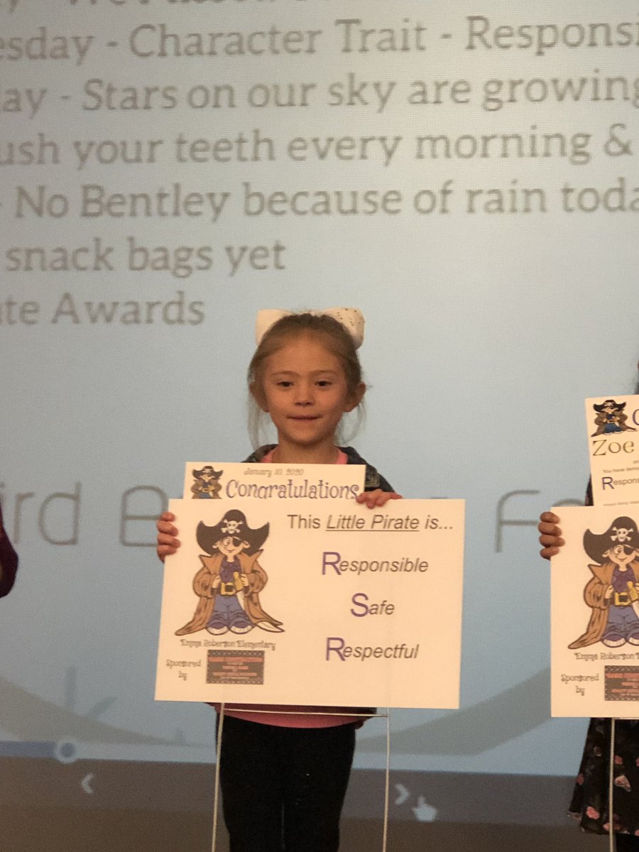 Fun Friday with our Little Pirate award and a visit from a cow for National Milk Day❤️#CampEmma #Ereslilpirates