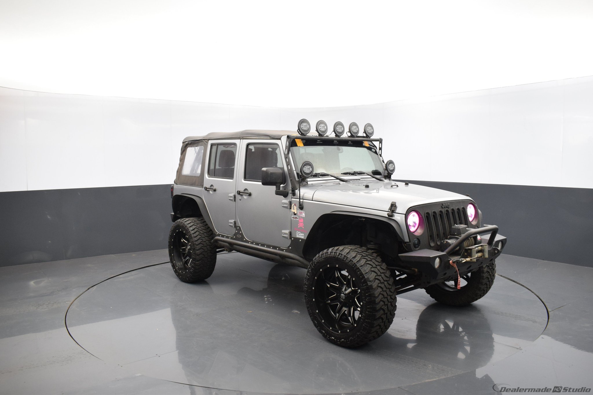 Dealermade Photo Studios on Twitter "It's time for our fridayfeature