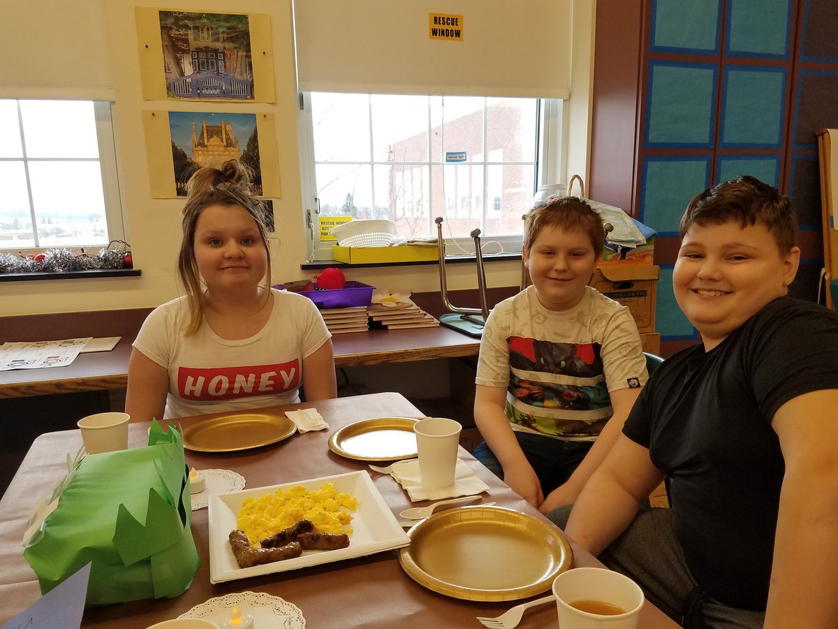 Lyndsay Pilipczak tweet media