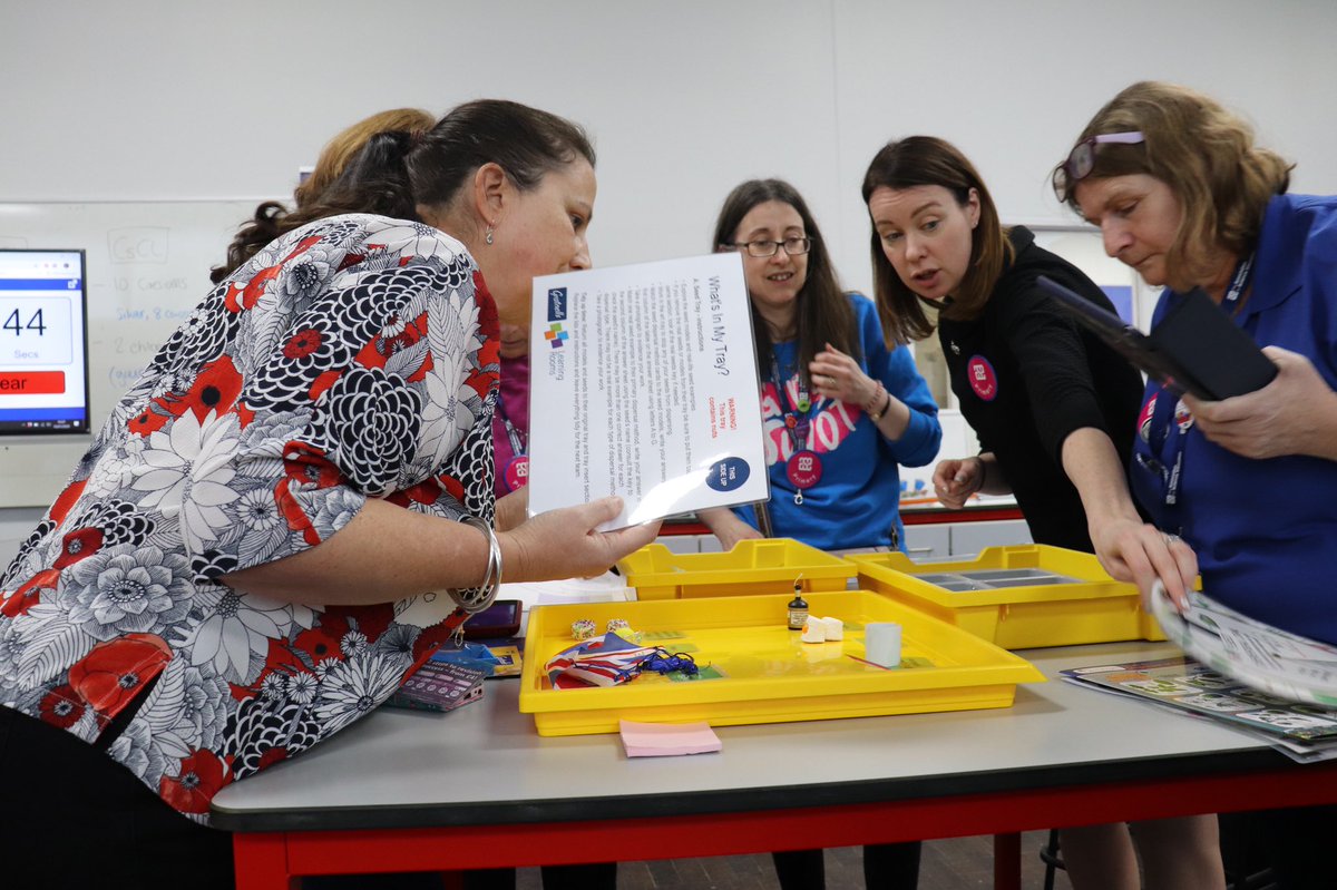 Gratnells's tweet image. We had yet another successful primary #WhatsInMyTray workshop with @DrBiol this afternoon at #ASEConf2020 in Reading. Lots of bright colours and excited faces! Thank you to all who attended 🙂 #ASEtechs #ASEConf