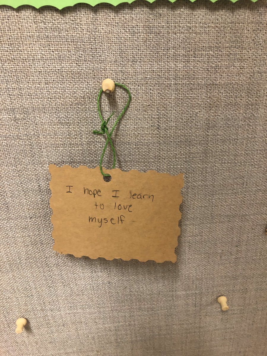 AmyHorack's tweet photo. Our Social Advocacy class learned about what an Ema is and created their own versions while learning about hope and optimism this week. #otherpeoplematter #wearesackets #hope #optimism https://t.co/5aWwklNmYa