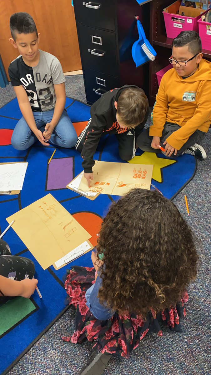 learnwithleek's tweet photo. This poster method discussion is serious! π
#postermethod @FordCISD @ConroeISD https://t.co/H9dF20rs7F