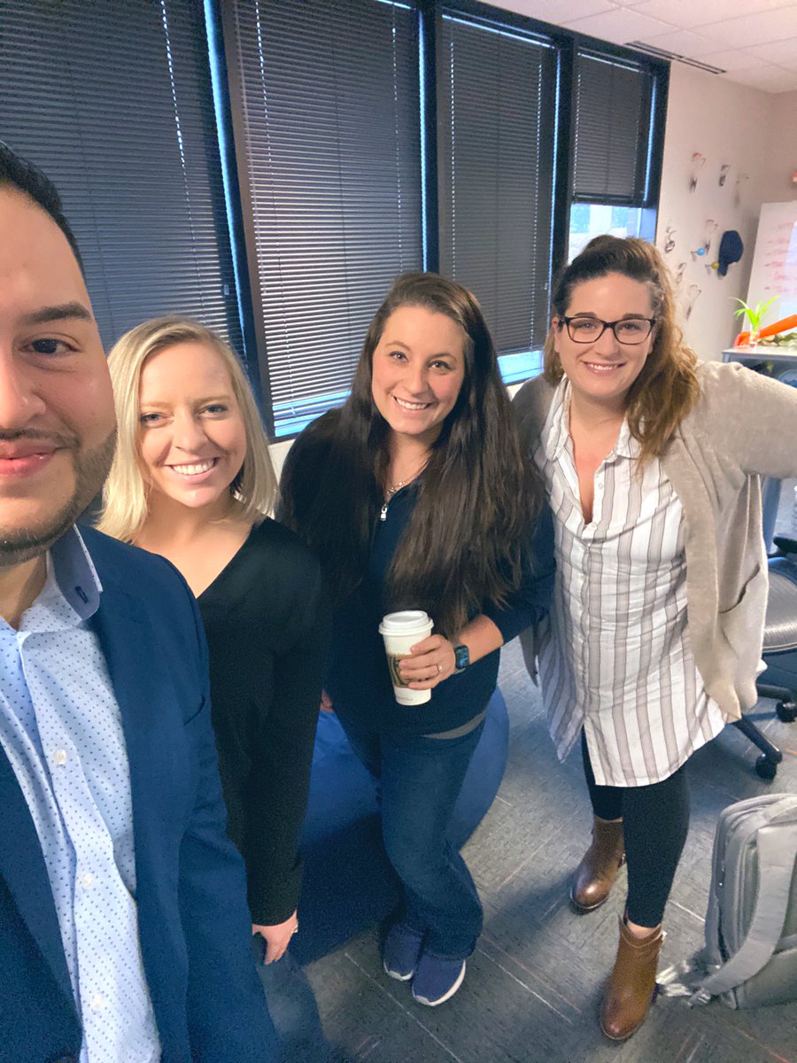 JohnRiveraCC's tweet photo. With my ASM @WaltersMolli in Chicago, figured why not pop in and steal her for some FaceTime with two of my favorites @Anna_GLM @careybeuning !?@GreaterLakesMkt @TomMonahan10 @DemetrusHayes1
@DetDarksiders
#A2Dr
#RivFace
#WeAreGLM
#LEADingLadies
#DarksidersInTheChi https://t.co/SVAJ6Ri5My