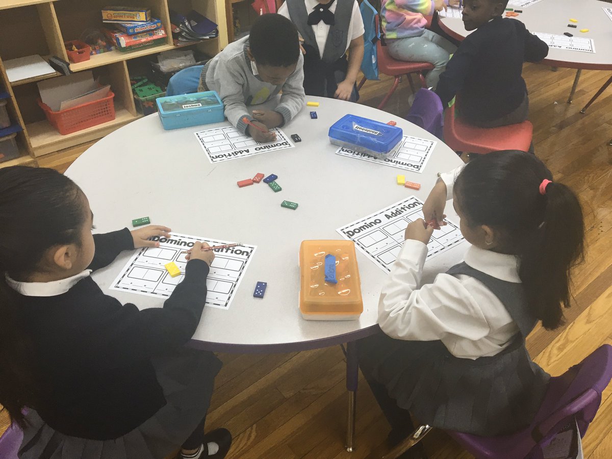 MurraySFABX's tweet image. Domino Addition in Kindergarten #dominoaddition #Kindergarten #sfabronx #addingisfun