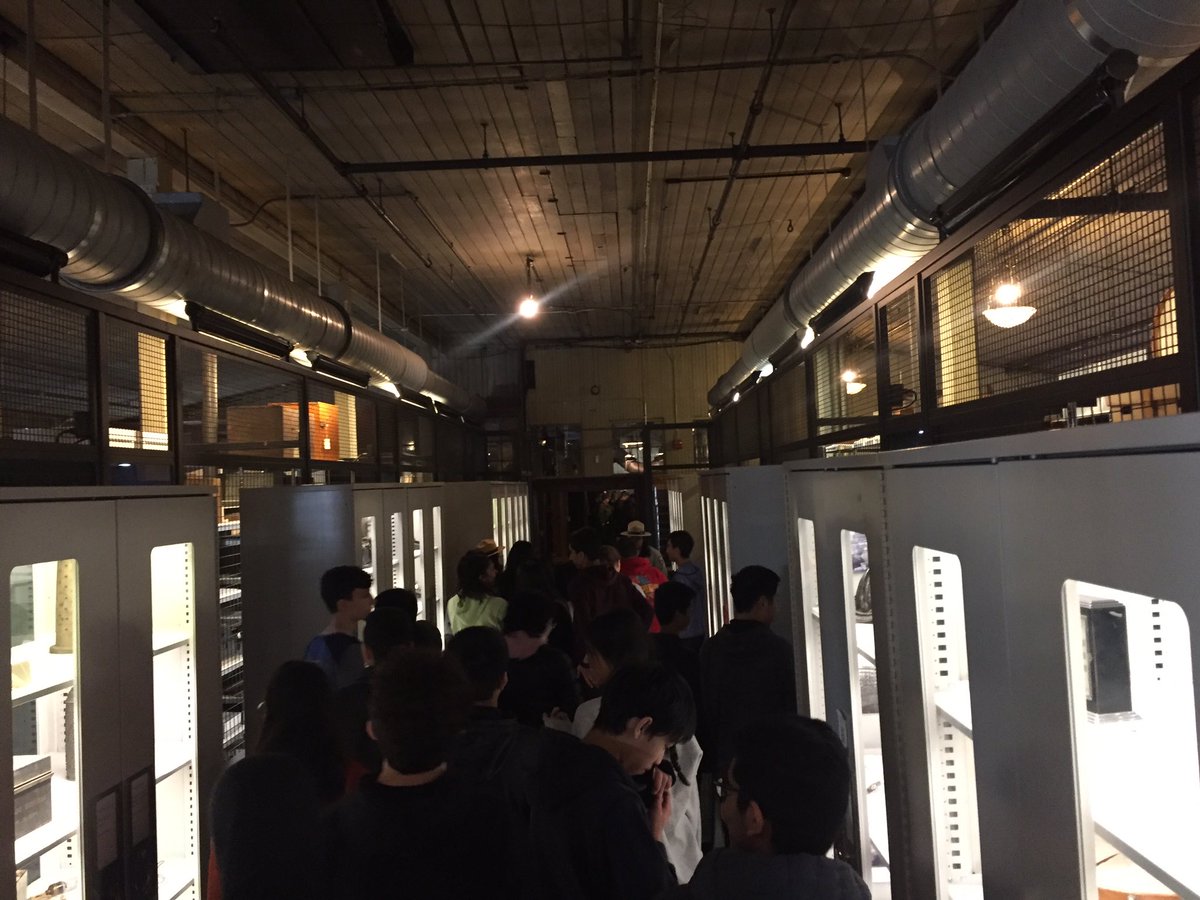 SmithUSHistory's tweet image. Thanks to @NPSEducation Ranger Shemaine for hosting my students @ThomasEdisonNHP earlier this week. We enjoyed getting to experience firsthand where Edison    and his employees researched and developed many of the things we use each day.