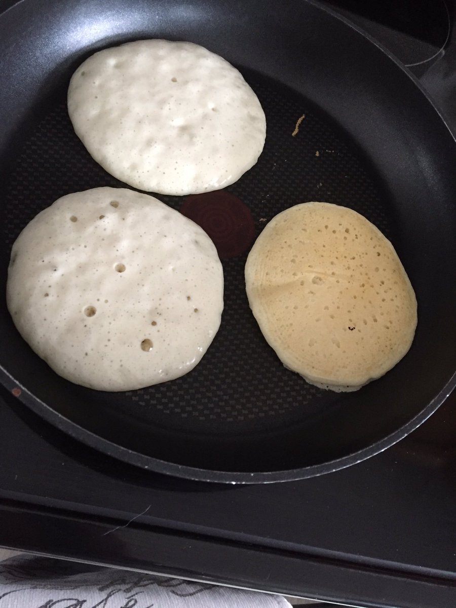 deadpetland's tweet photo. #FirstPancake #FridayFeeling #ForTheLoveOfPancakes https://t.co/M9Qg4ktSNV