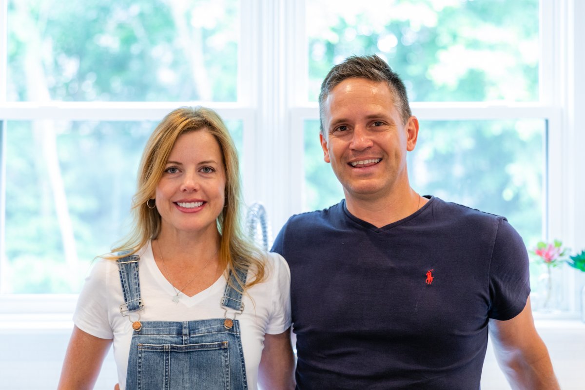 DrakeHouseGA's tweet photo. This husband and wife duo will make sure you live a happy life in your newly renovated home. https://t.co/MBIYQ6R8Dg