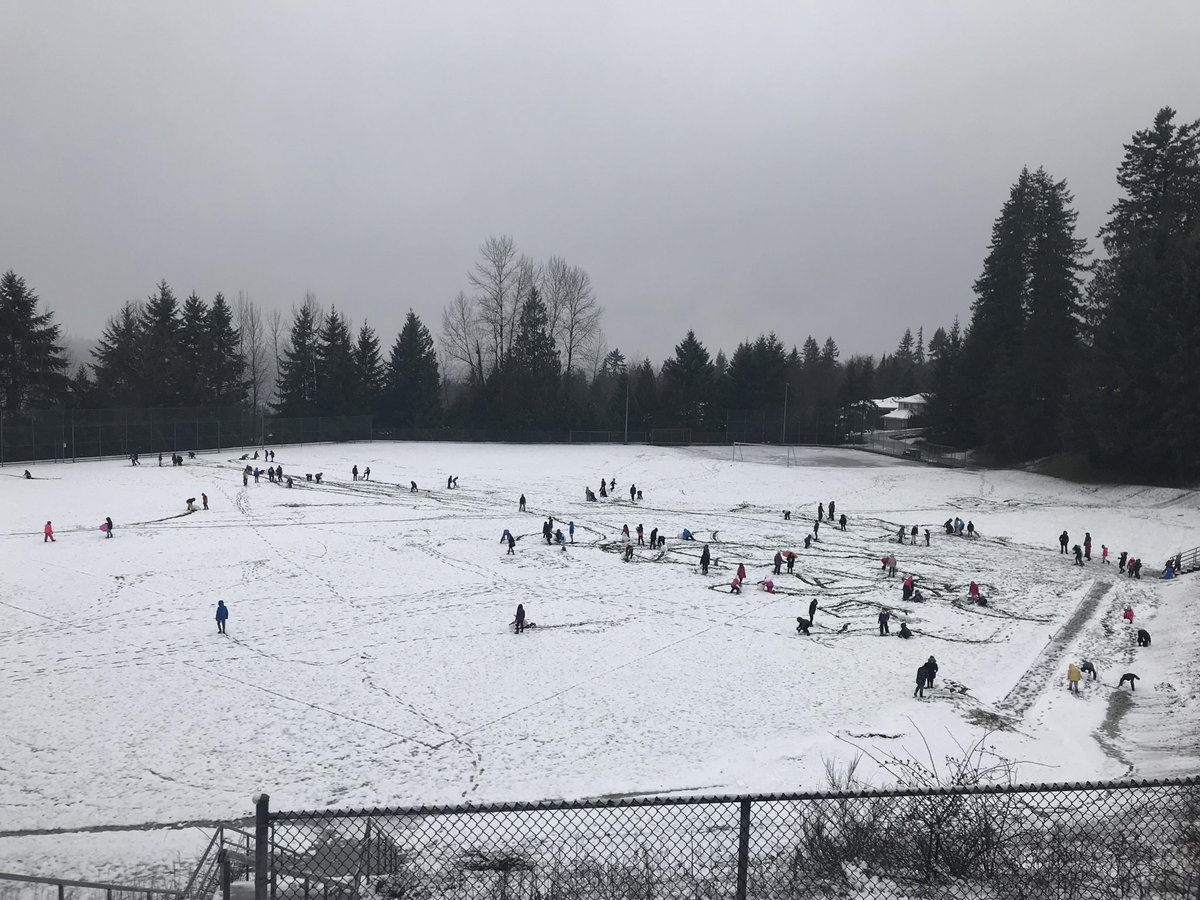 First Snow Recess of 2020 !
