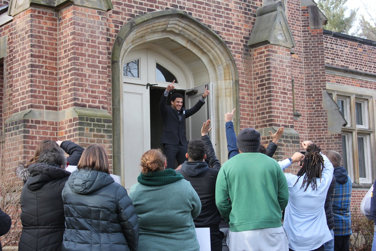 Bethany_College's tweet photo. The support shown for Bethanians by Bethanians over Comps Week reveals the deep connections that make up #ONEBethany. We are one team, one tradition, one Bethany, and we are here for each other now and always. Congratulations! #acCOMPlished 
Photos: https://t.co/QsKDDxZXrR https://t.co/RWmPWzVik5