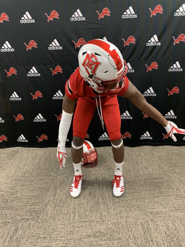 JordanRupert10's tweet photo. great visit at emcc 🔥 https://t.co/aW7VpkCy95