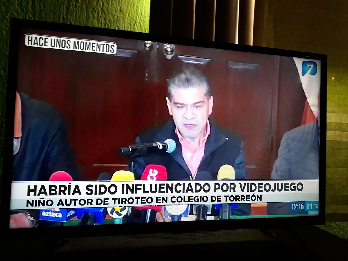 Billy_The_Kid16's tweet photo. La ignorancia en su MÁXIMO esplendor.  

#ColegioCervantes https://t.co/SpzZycMKR2